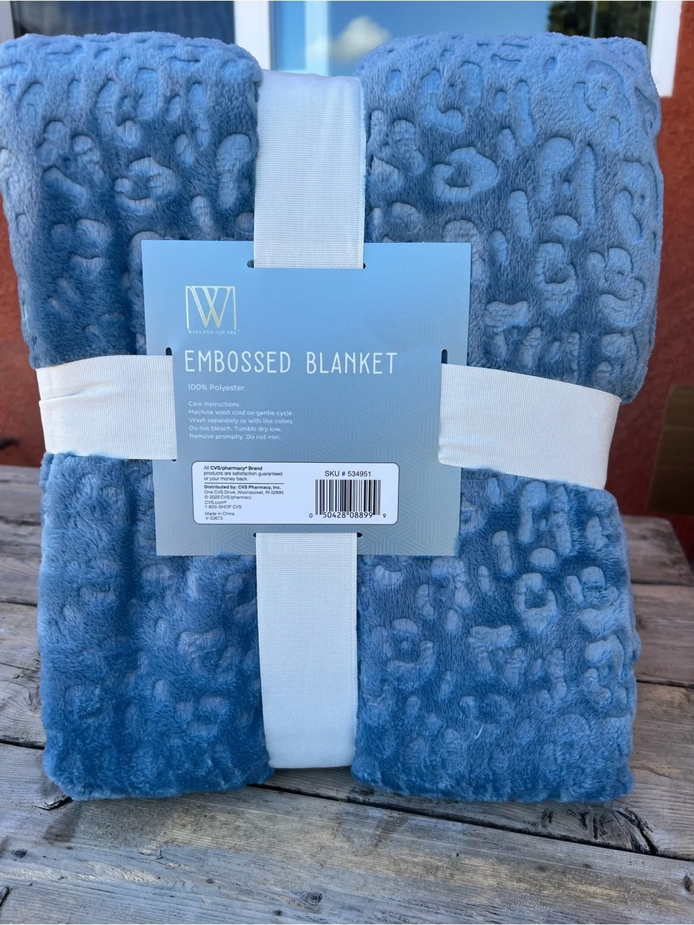 Embossed Plush Blanket - Dusty Blue